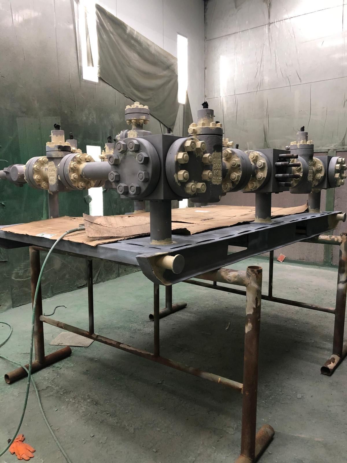 Valve manifold prepared for coating